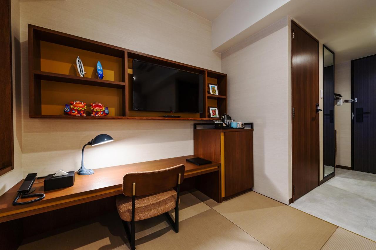 Prostyle Ryokan Naha Kenchou Mae Экстерьер фото